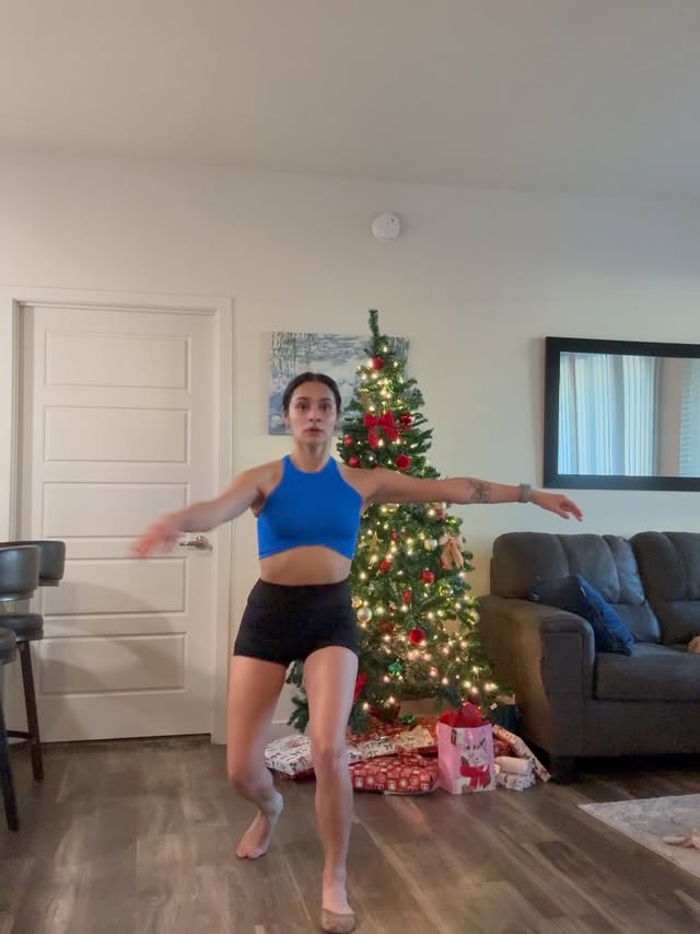 Instagram post by @dancing_kenzie for Tiger Friday. Caption reads: [...] this • Use my code “LOVEKENZIEM”....