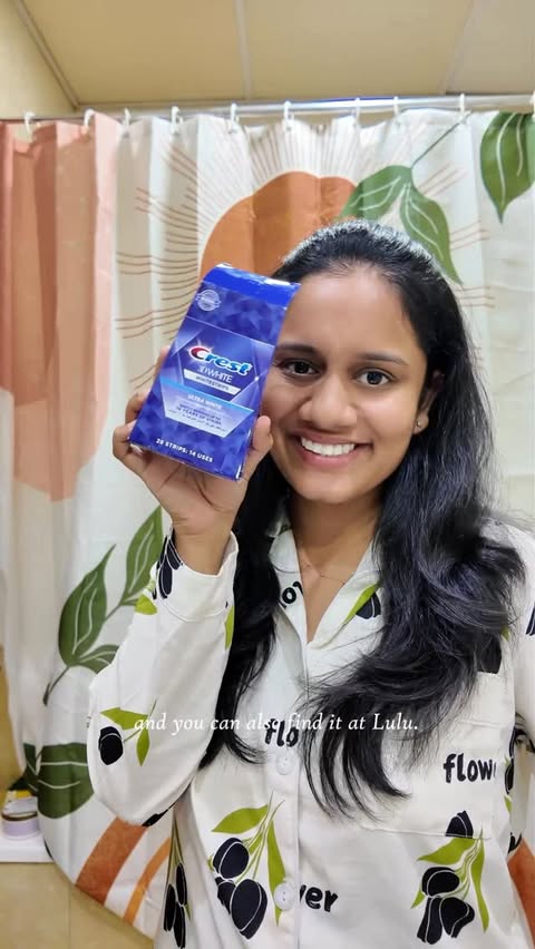 Instagram post by @sharmila_raviraj for Crest. Caption reads: [...] Amazon.
I prepped my holiday smile with....
