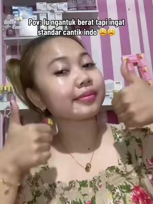 TikTok post by @sasaaa_q for NYYO Cosmetics. Caption reads: [...] ben masuk standar cantik mu 😩 @NYYO....