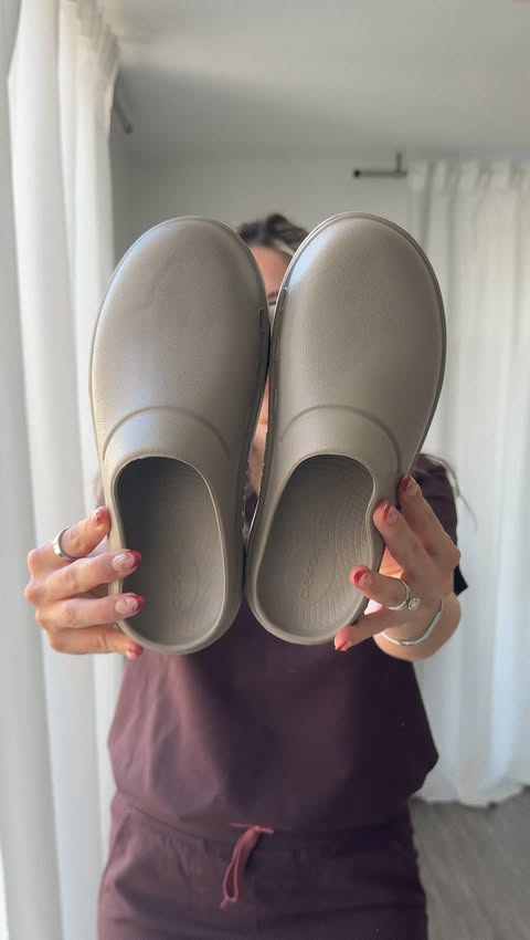 Instagram post by @nurse.maddi for OOFOS. Caption reads: [...] shoe rotation just got an upgrade with....