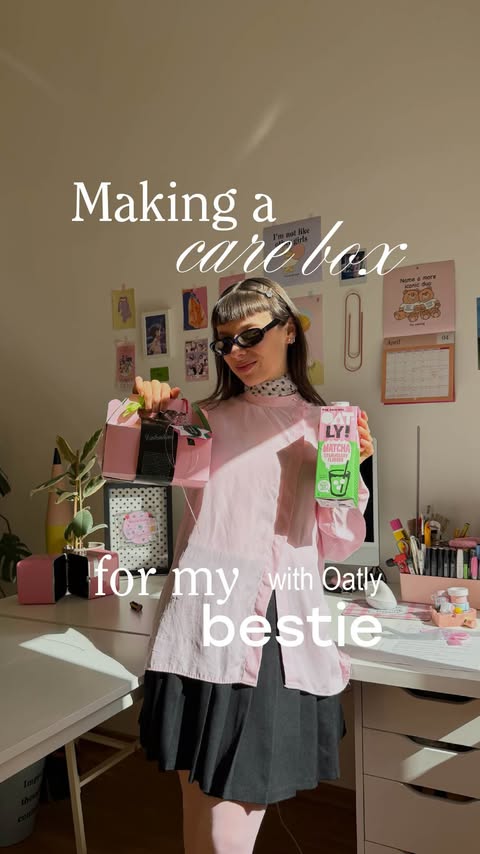 Instagram post by @giuliahartz for Oatly. Caption reads: [...] gift giving! do this instead. @oatly is....