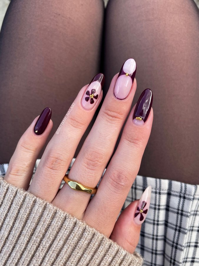 Instagram post by @brittany_nailart for Madam Glam. Caption reads: [...] #dndgel #apresgel #kiarasky #modelones....