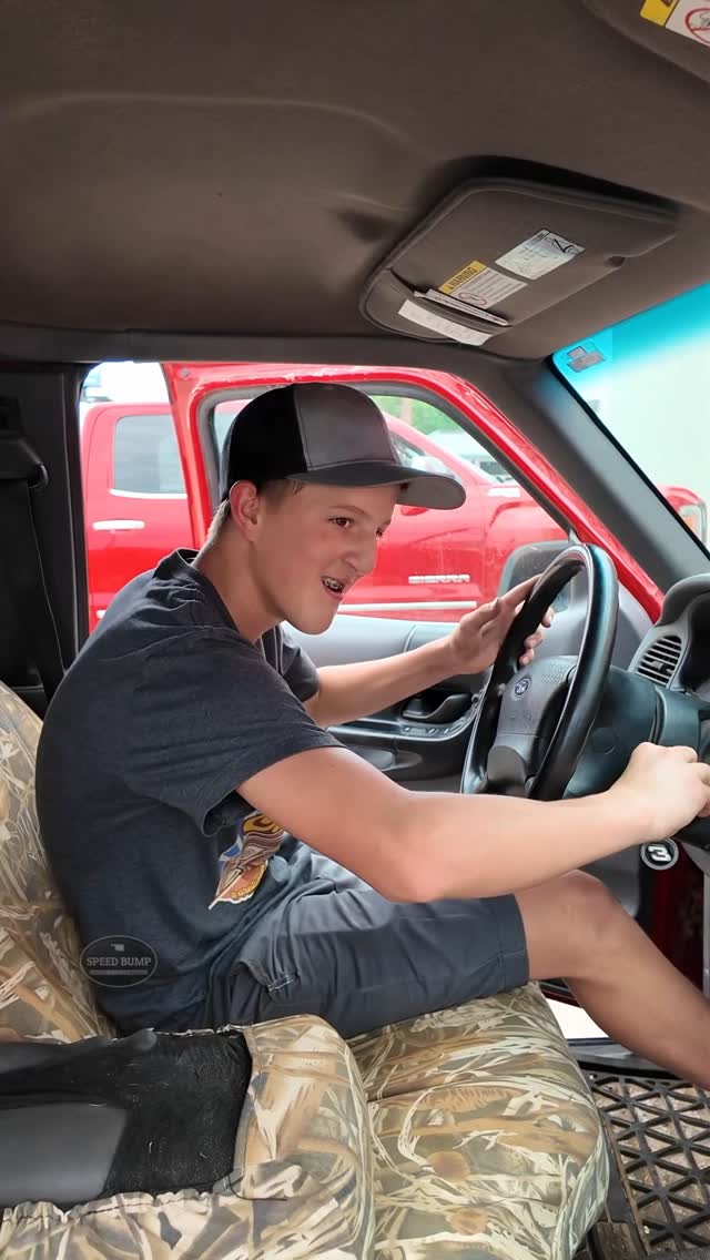 Instagram post by @speedbumpgarage for O'Reilly Auto Parts. Caption reads: 🛻 Self Rescue 🔧 #OReillyPowered #willitrun....