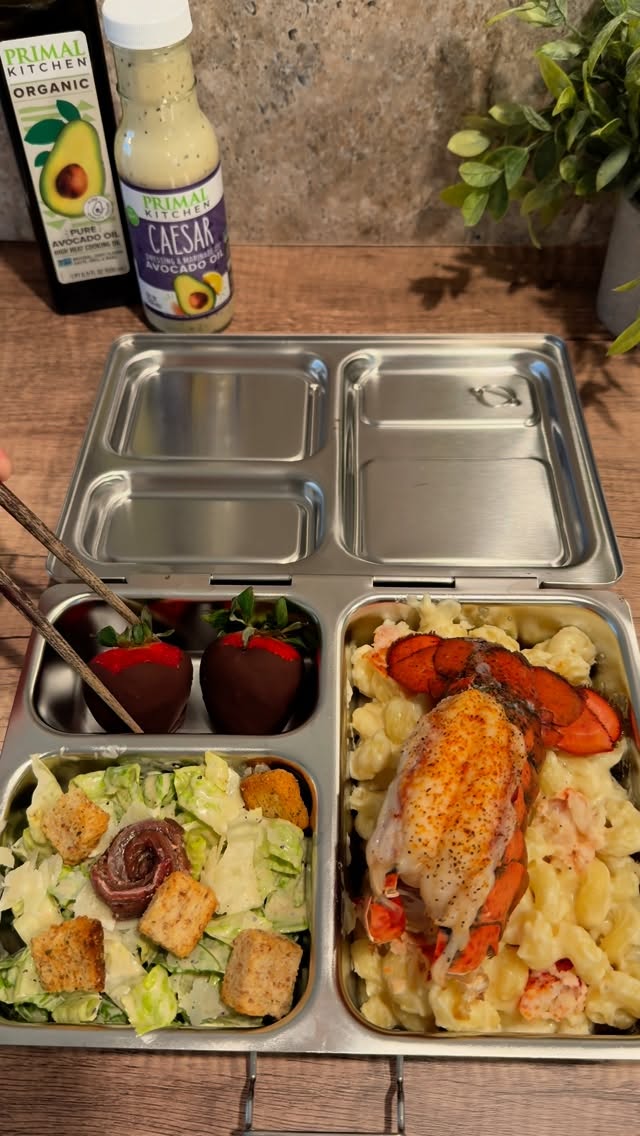 Instagram post by @tyler.yantt for Primal Kitchen. Caption reads: #sponsored Today’s lunch: Lobster mac & cheese....