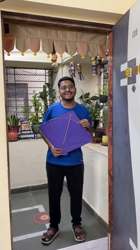 Instagram post by @teekhabanao for JioMart. Caption reads: [...] tayyari
Ani baher patang chi tayari....