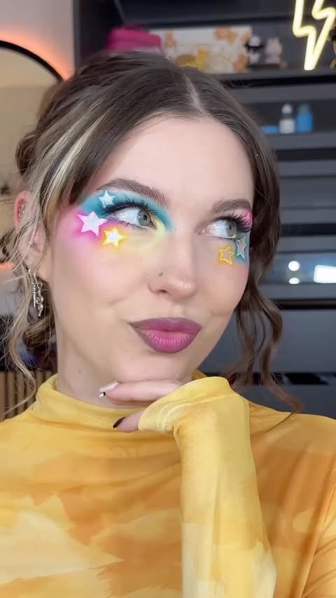 Instagram post by @giulinka for ARDELL Beauty. Caption reads: save as inspo and follow for more makeup content ✨....