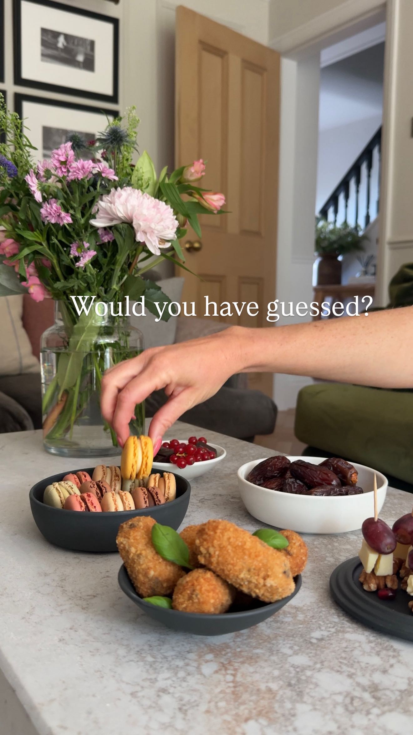 Instagram post by @reviving_no37 for Villeroy & Boch. Caption reads: ad| I recently unboxed the La petite Boule and I’m....