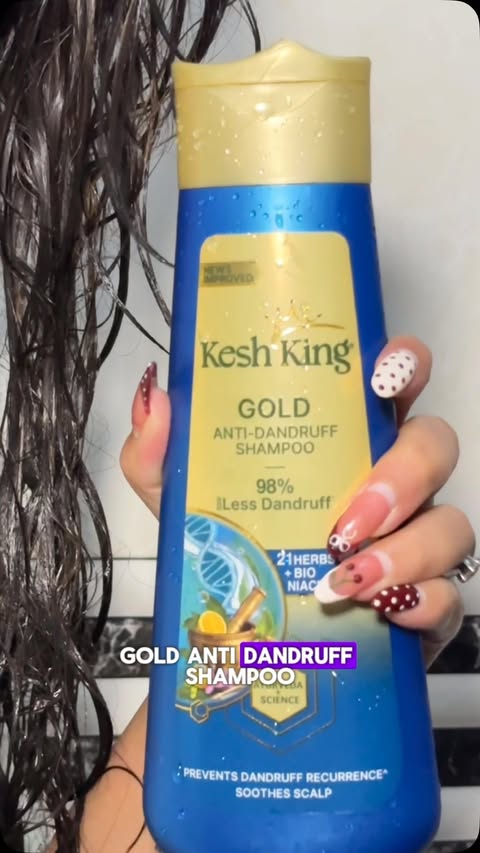 Instagram post by @_kr_itikaa for Kesh King. Caption reads: [...] with a healthy, clean scalp 🤍 Adding Kesh....