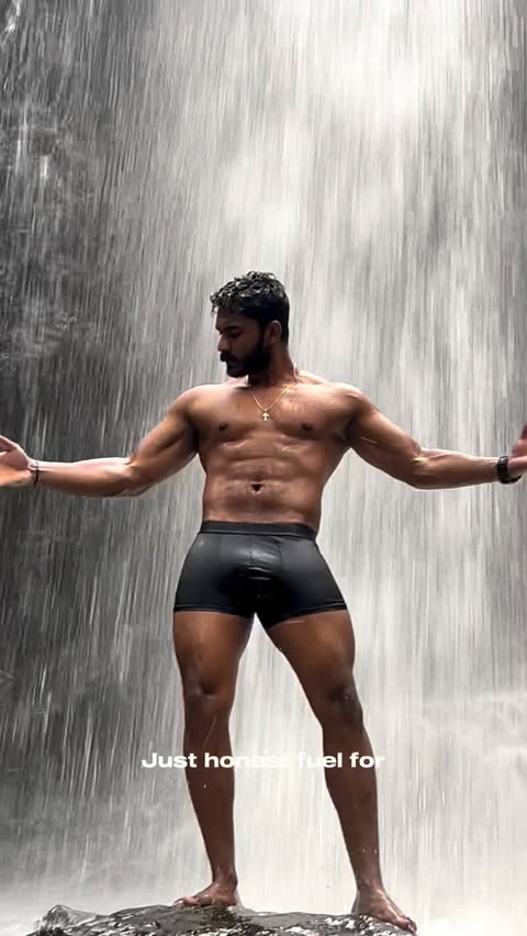 Instagram post by @allensthetics for Bigmuscles Nutrition. Caption reads: Clean fuel for real gains — Big Muscle Gold Whey....