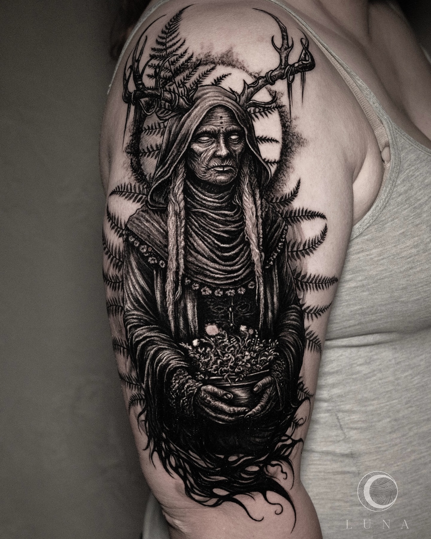Instagram post by @luna_tattoo__ for Fkirons. Caption reads: ဓ baba yaga ဓ
••••••••••••••••
• @fatbunnytattoo....