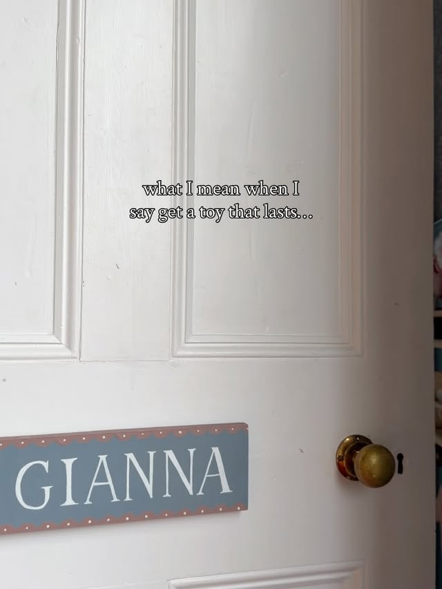 Instagram post by @lustliving for tonies. Caption reads: [...] based on 4 years of being the biggest....