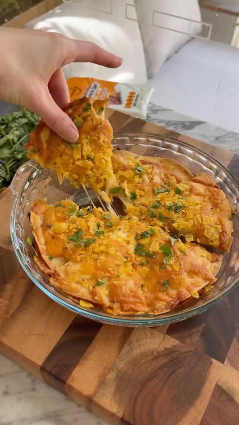 Instagram post by @bites.by.angie for Mingle Seasoning. Caption reads: 10 DAYS OF DECISION DETOX RECIPES

Day 7: Peri....