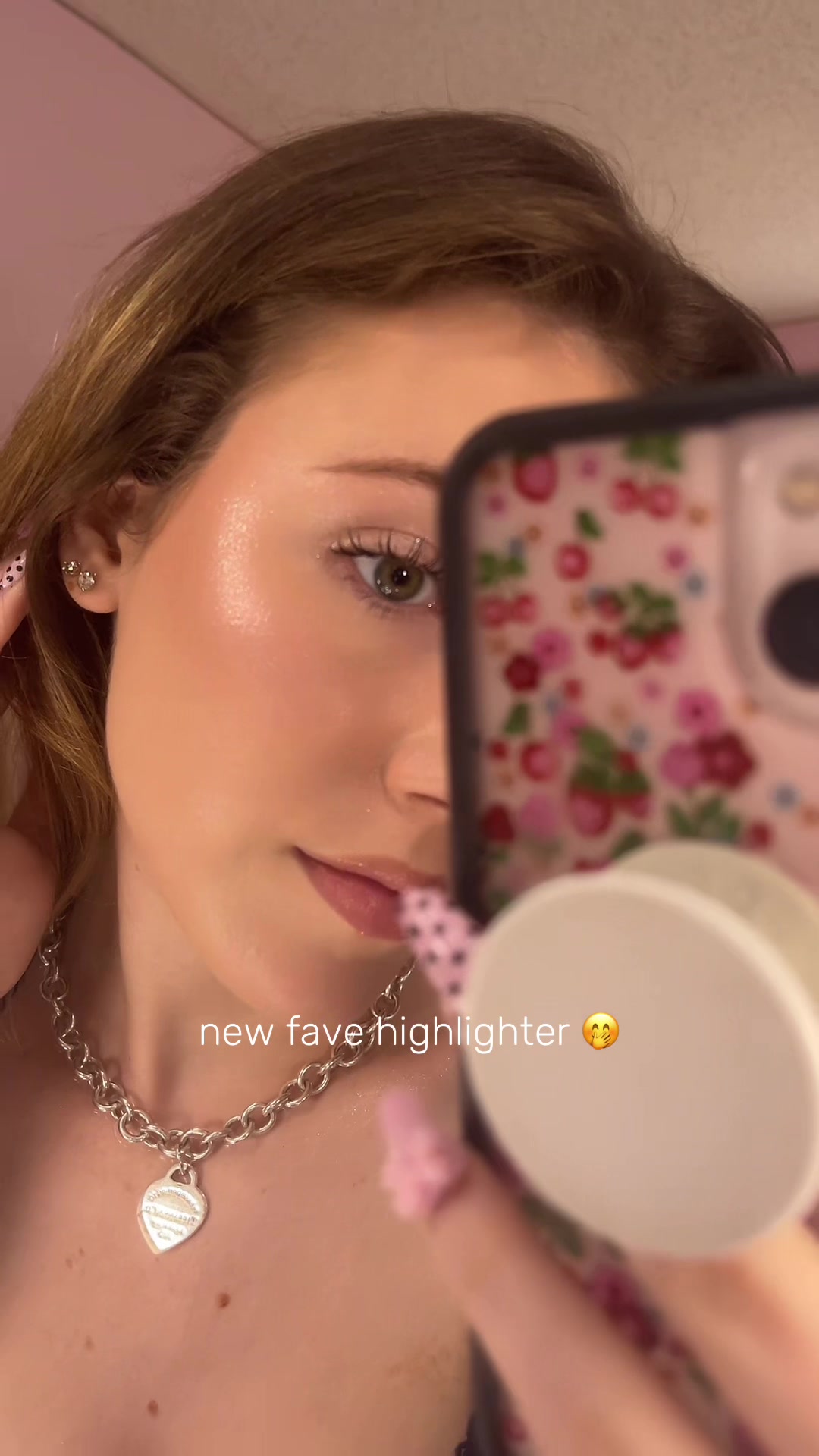 TikTok post by @madeline_kennedy for PHOFAY US. Caption reads: [...] insaneee, it lasts all day too 😍✨ but....