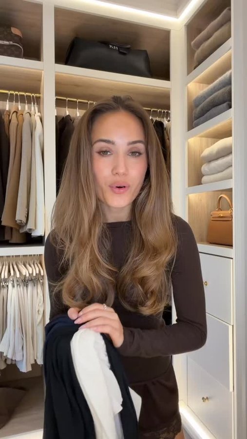 Instagram post by @kateehutchins for Intimissimi. Caption reads: Ad The @intimissimi Ultralight with Cashmere tops....