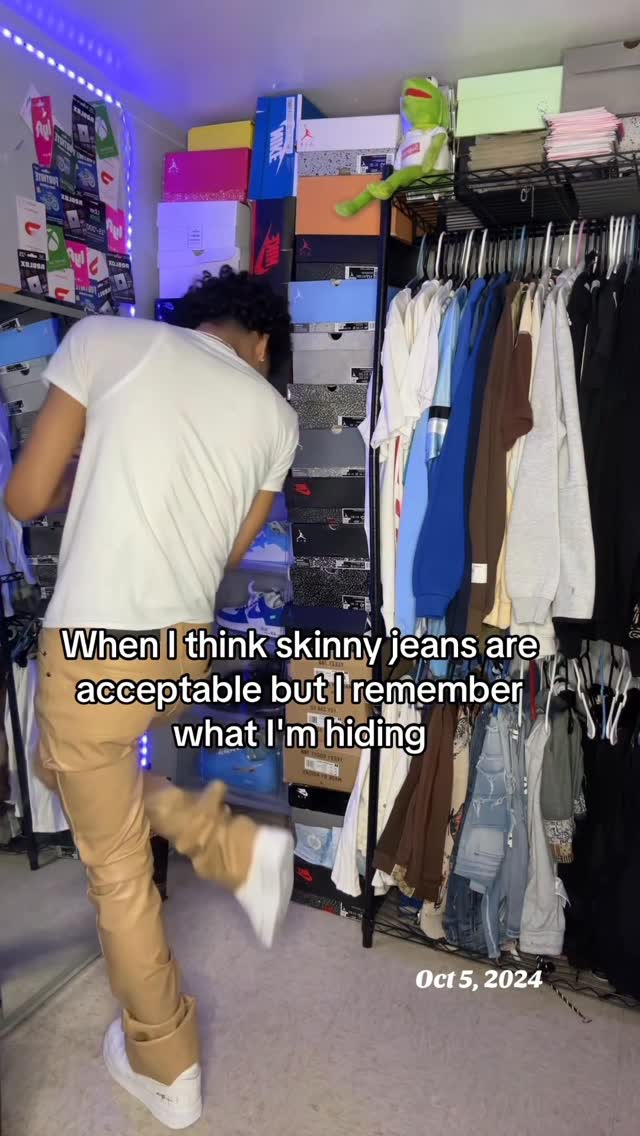 Instagram post by @onlyfamousbrian for Rockstar Original. Caption reads: 🤣😭 ppl in my 🔗 know what I’m talking abt pants....