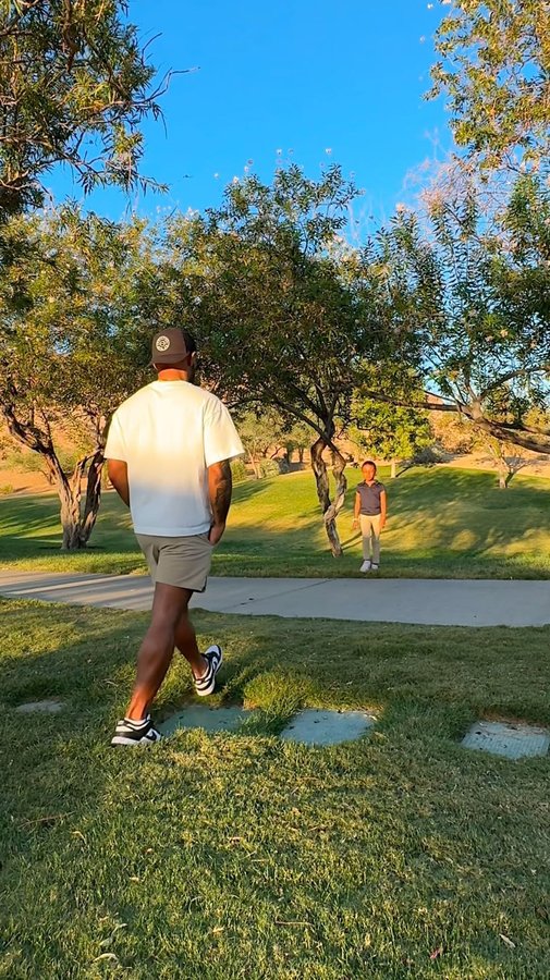 Instagram post by @terrylashley_ for Fitbit. Caption reads: [...] to reach out and talk to her on her @fitbit....