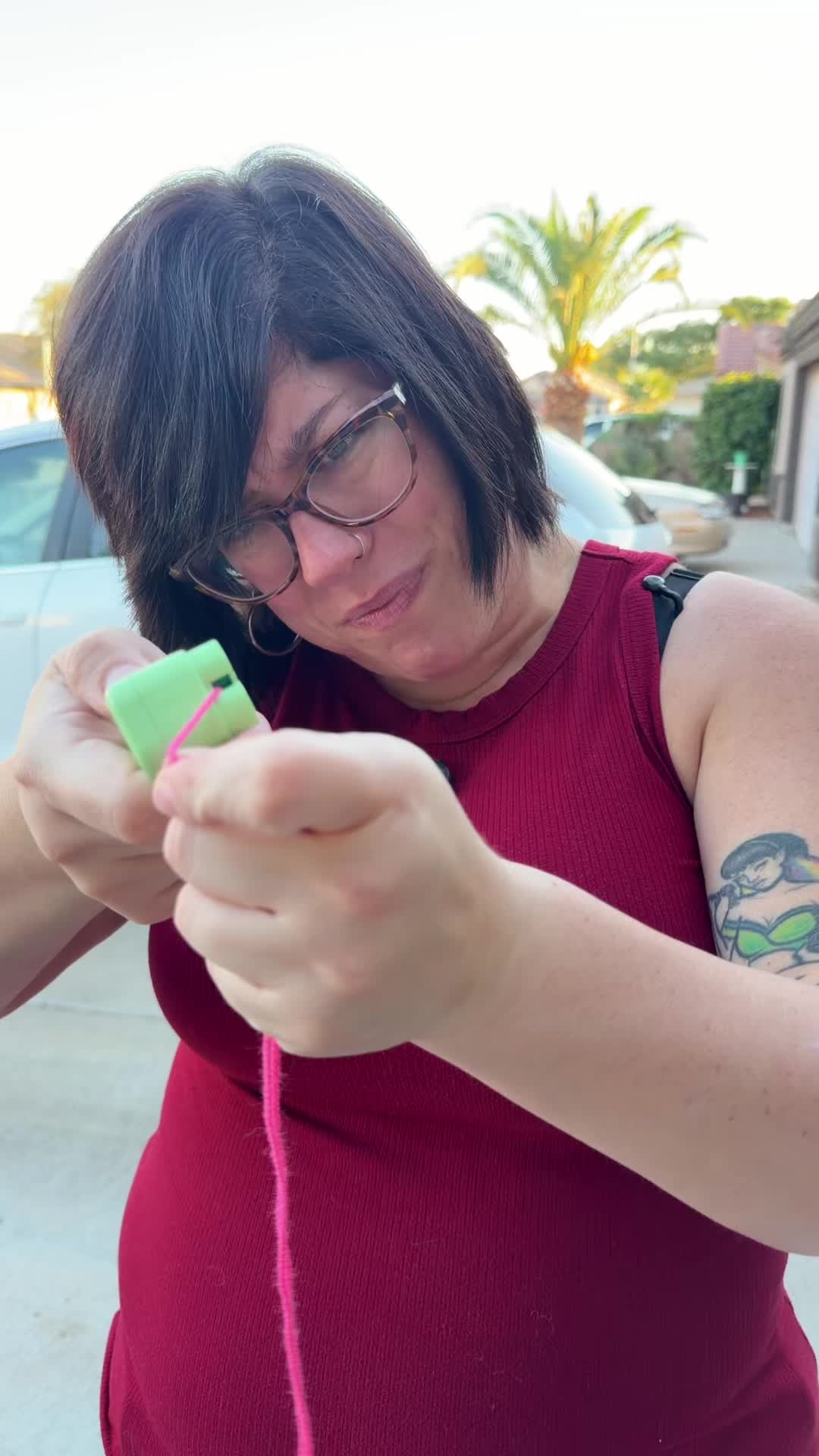 TikTok post by @thelinzytaylor for ZipString. Caption reads: [...] sad that it’s not working right now.....