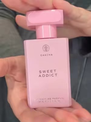 TikTok post by @kaididey for OAKCHA. Caption reads: My favorite compliment magnet by @Oakcha is now....