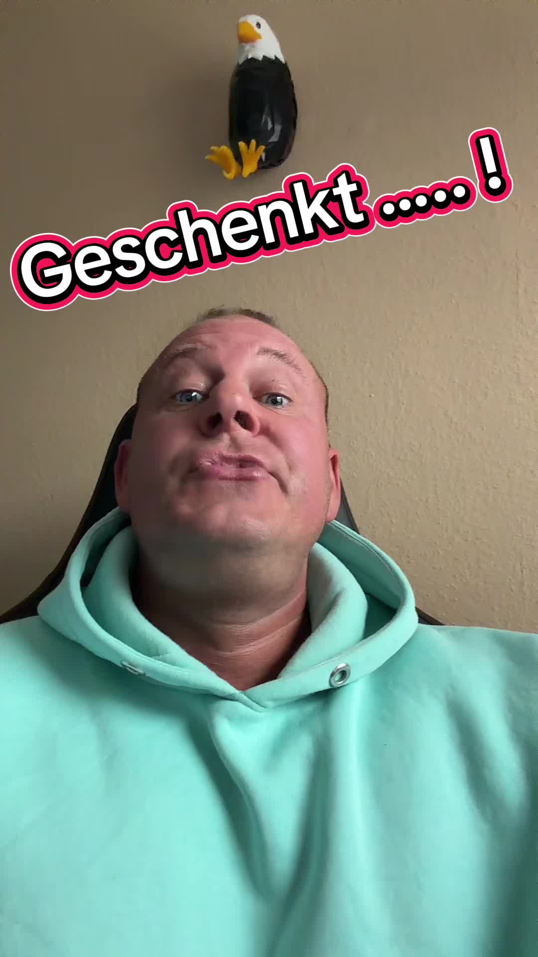 TikTok post by @sascha_and_daimon for Topdon. Caption reads: @Topdon ist Beste ! #topdon #auto #kfz #diagnose....