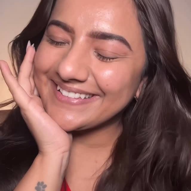 Instagram post by @mrunu for OLAY. Caption reads: Facelift without any Hassle!!
Dont believe....