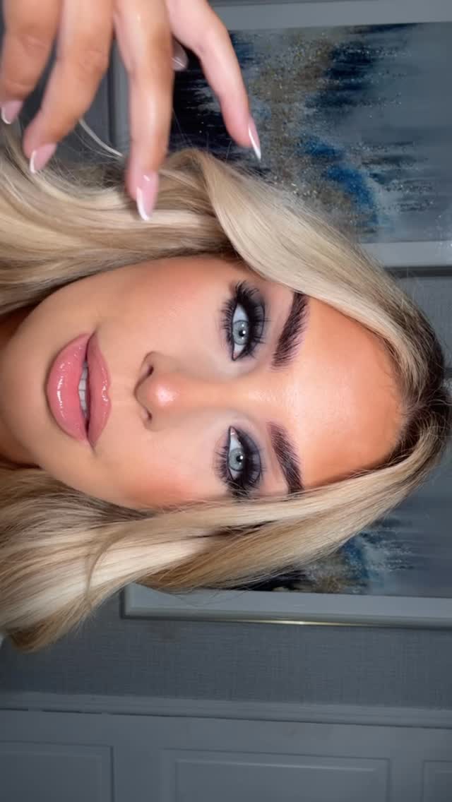 Instagram post by @beckymorganmakeup for UNICORN COSMETICS. Caption reads: 🩶🩶🩶🩶🩶.