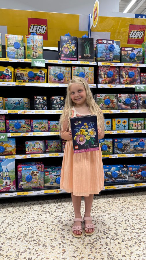 Instagram post by @erin.grace.b for The Entertainer. Caption reads: AD | We popped into @tesco to check out....