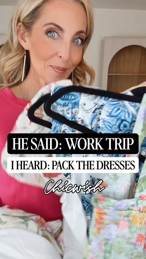 Instagram post by @lightandlifestyled for Chicwish. Caption reads: [...] book your flight and add these fabulous....