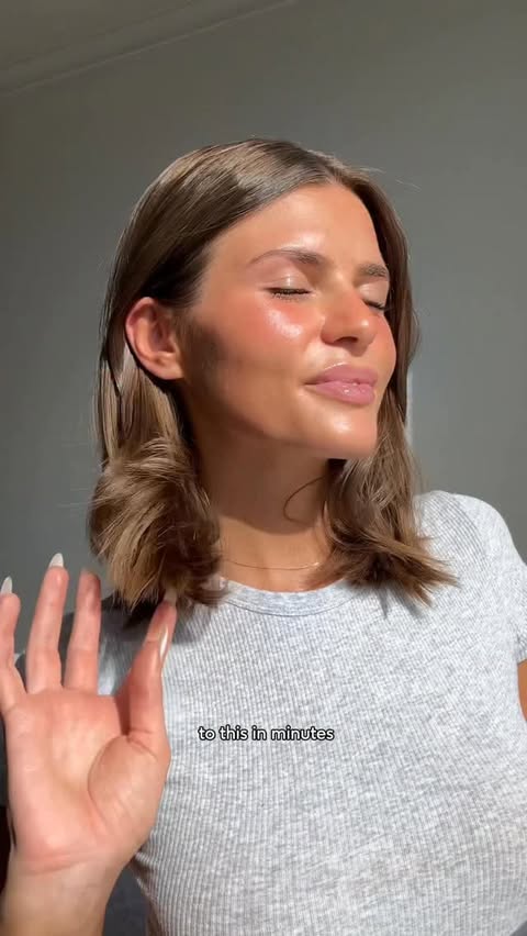 Instagram post by @charlotterritter for BondiBoost. Caption reads: The easiest blowout with the @bondiboost Infrared....