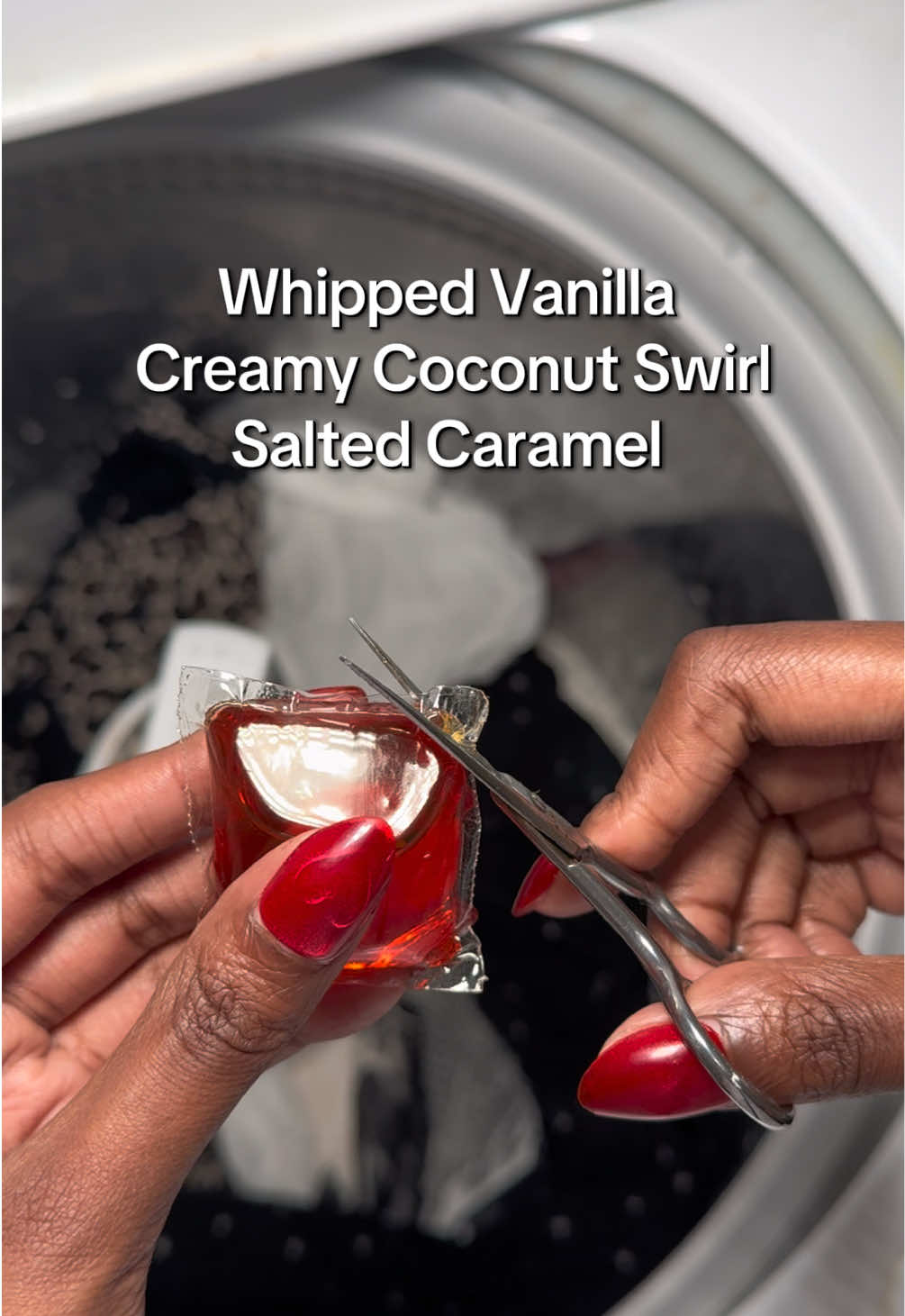 TikTok post by @sapphiredelight for Laundry Sauce. Caption reads: [...] smells like a sweet summer day @Laundry....
