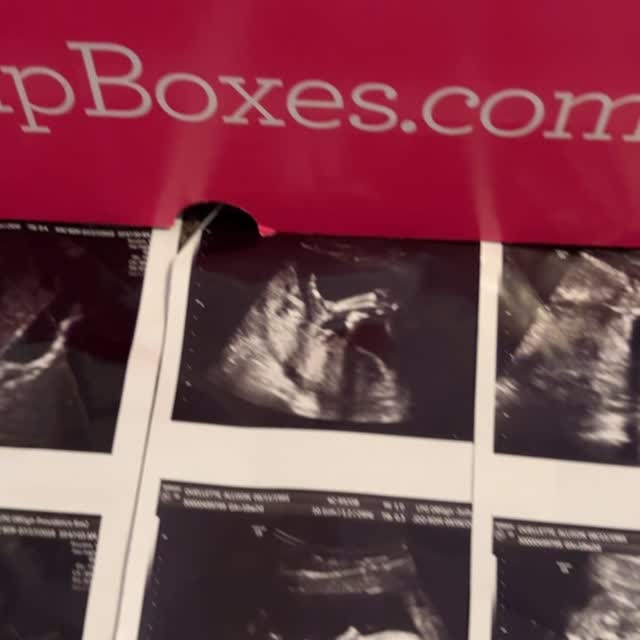 Instagram post by @aldeezyphd for Bump Boxes. Caption reads: All Natural, healthy & pregnancy safe to celebrate....