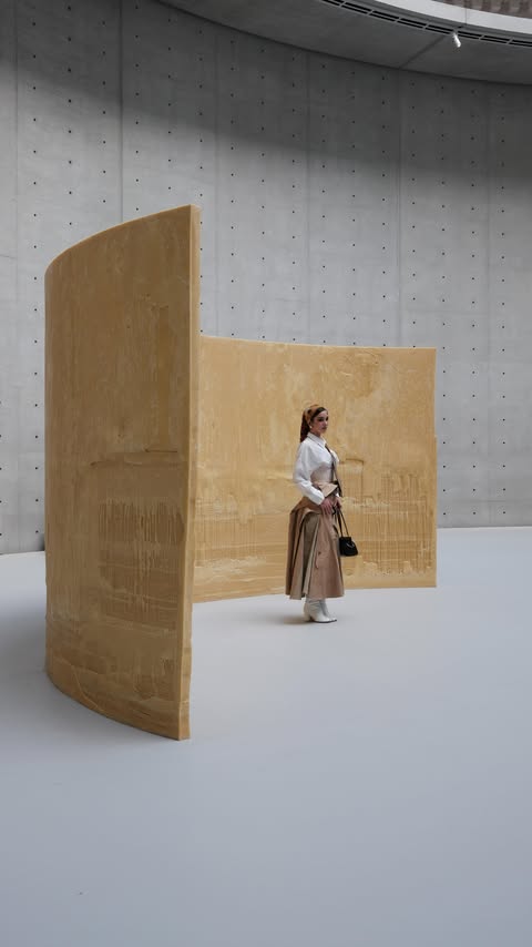 Instagram post by @yasmin_tango for Bdk Parfums. Caption reads: A soft glow of vanilla, for nights that linger....