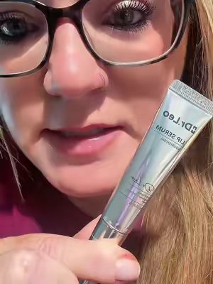 TikTok post by @ashley00thomas for Dr Leo Official Store PH. Caption reads: Dr Leo Lip Serum with Peptides @DR LEO OFFICIAL....