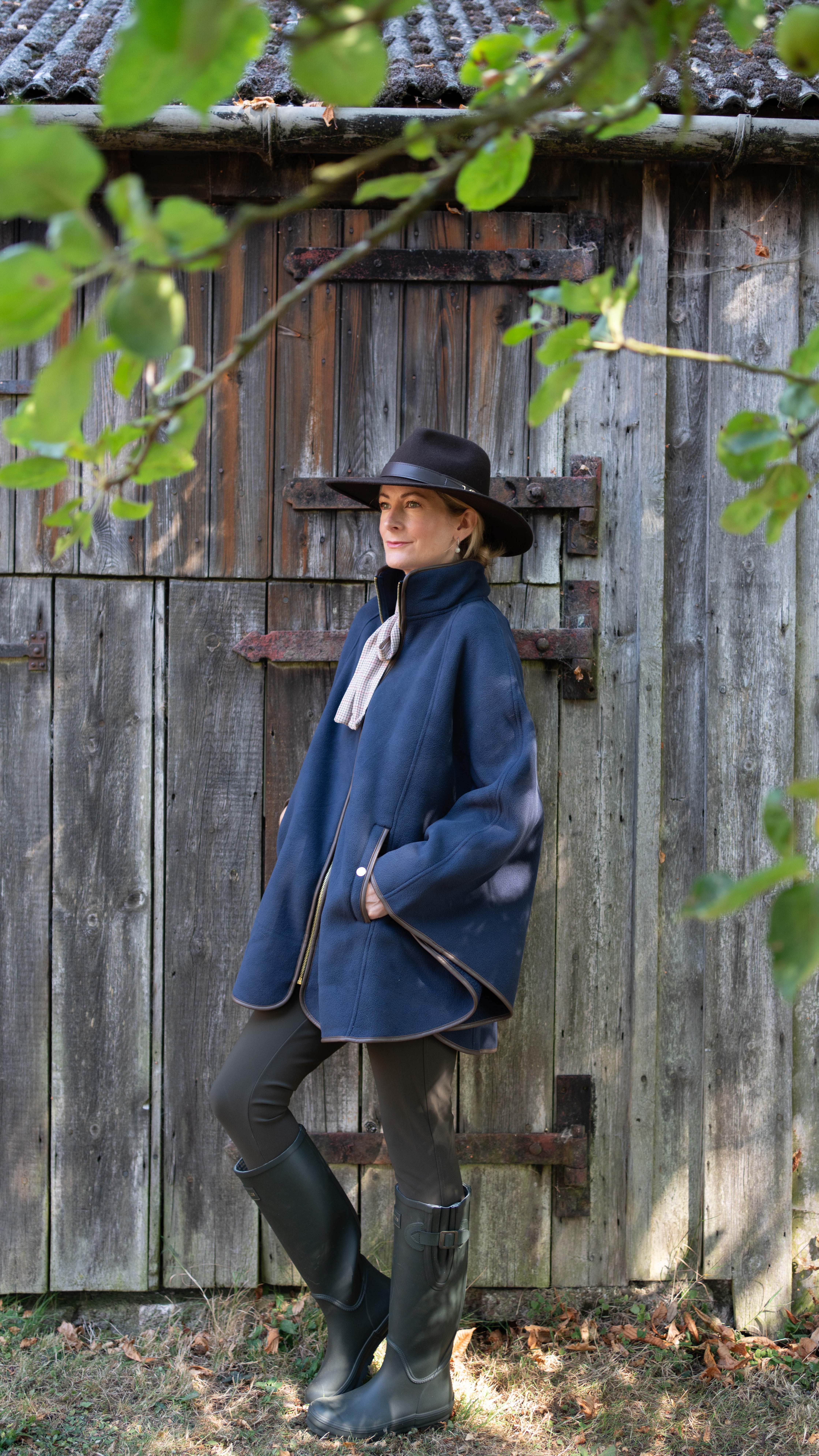 Instagram post by @frillymrst for Hicks & Brown. Caption reads: Definitely feels like there’s a shift in the air....