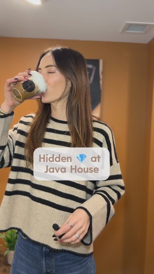 Instagram post by @keepingupincarmel for Java House. Caption reads: Comment "ROOM" and I'll send you the direct link....