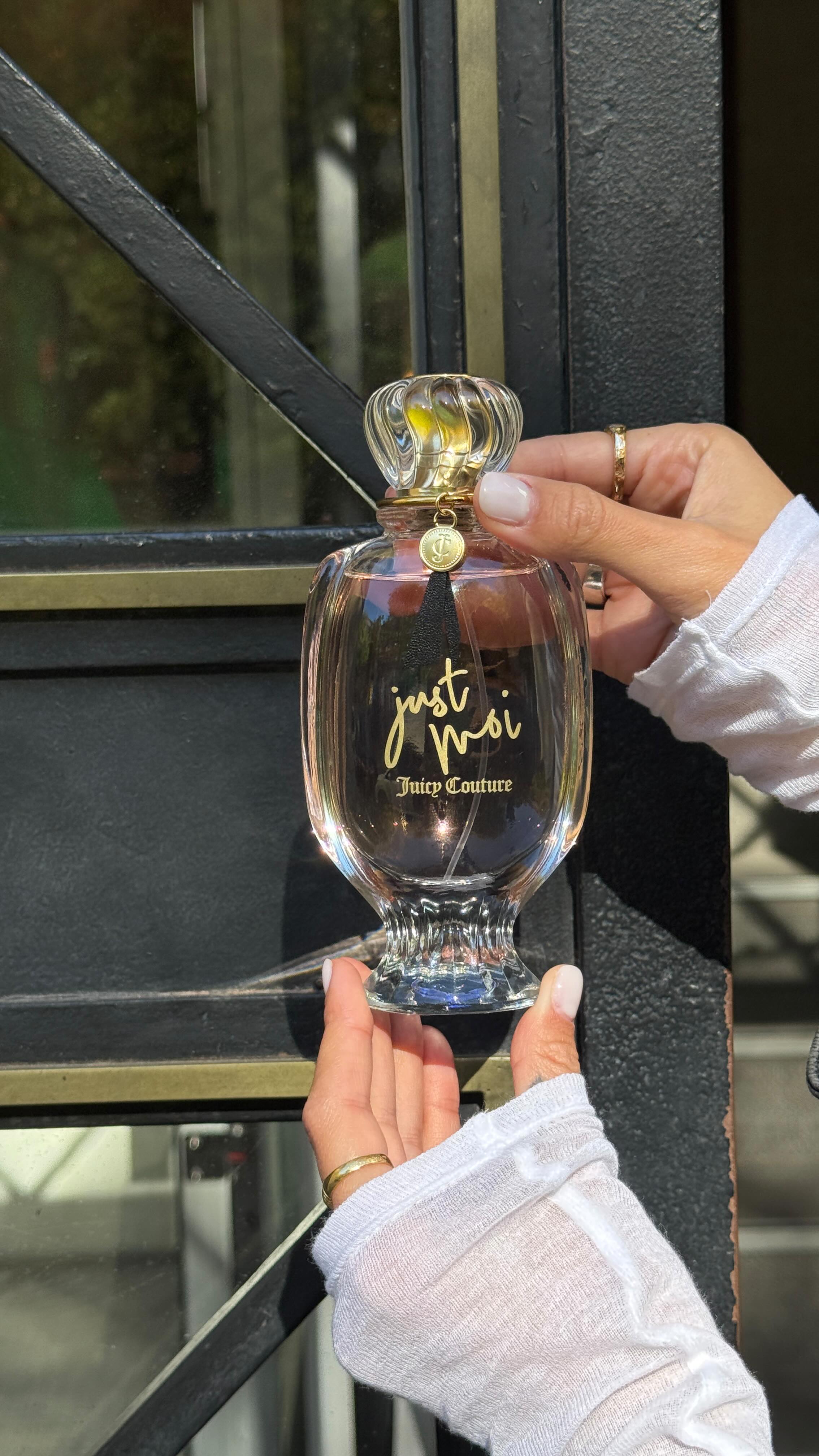 Instagram post by @alenavbas for Juicy Couture. Caption reads: Full of vanilla, Flores Blancas & cacao wearing....