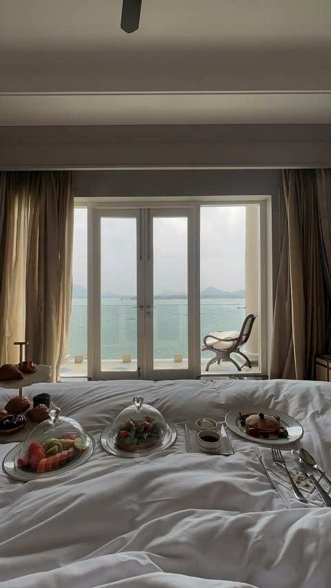 Instagram post by @sanagrover for Novology. Caption reads: [...] and sensitive skin needs extra love.....