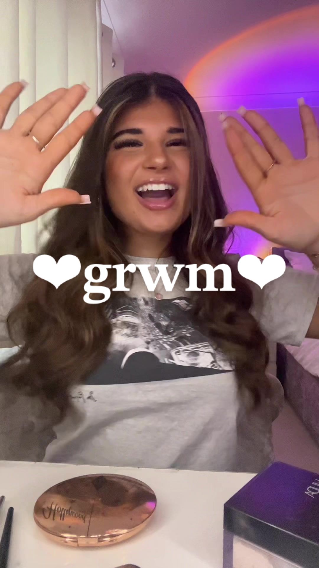 TikTok post by @x.siennalagatta for ISOCLEAN. Caption reads: [...] from #fyp #viral #grwm #getreadywithme #girl....