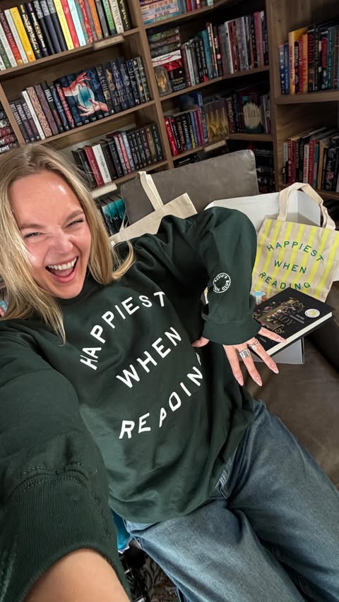 Instagram post by @hannahlisalohr for Reese’s Book Club. Caption reads: thank you so much @reesesbookclub 💛 #gifted the....