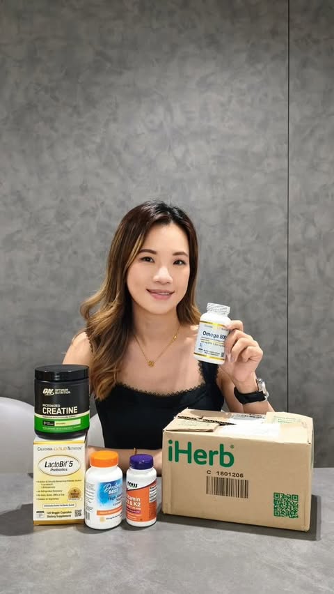 Instagram post by @sgcatalogue_ for iHerb. Caption reads: [...] for my monthly supplement restock with....