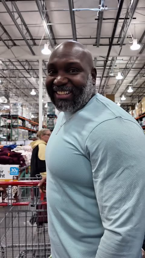 Instagram post by @gqgemini for Oats Overnight. Caption reads: Always an adventure in Costco on a Sunday.....