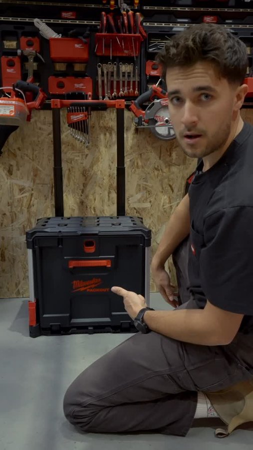 Instagram post by @oyelectrical for Milwaukee Tool. Caption reads: Check out the @milwaukeetool_uk deals this week....