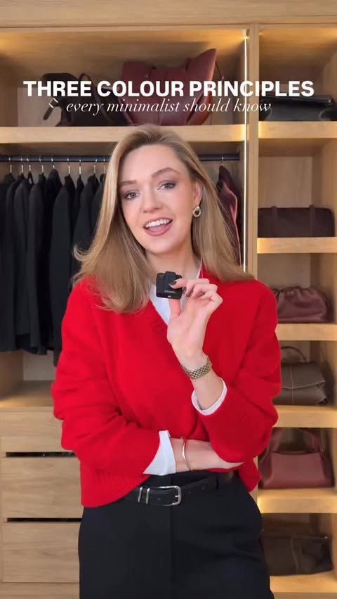 Instagram post by an influencer for Jigsaw. Caption reads: [...] Shop all the pieces at @insidejigsaw ✨....