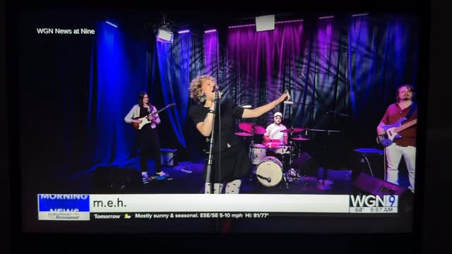 Instagram post by @m.e.h.music___ for Mike's Hot Honey. Caption reads: [...] at @livebashwastaken , sponsored by....