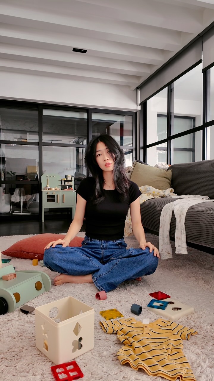 Instagram post by @motherofchessons for Magiclean Malaysia. Caption reads: Magiclean has been part of my life long before....