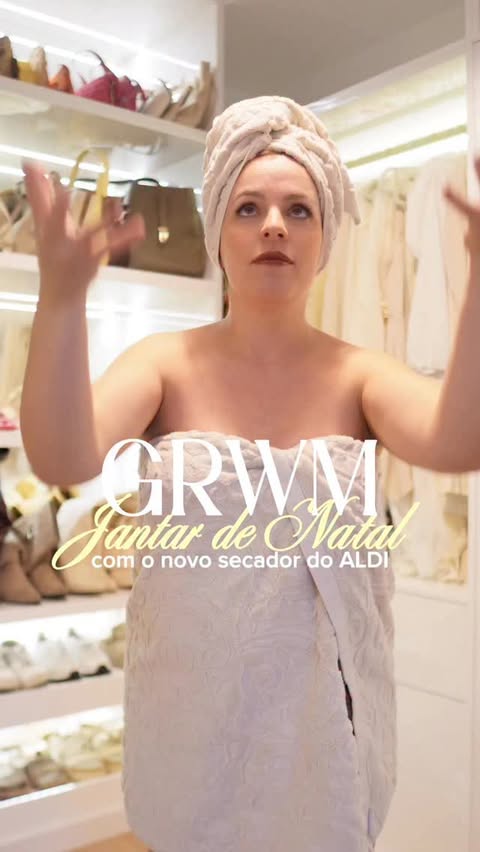 Instagram post by @belembsilva for ALDI Portugal. Caption reads: Chegou a altura das festas de Natal e eu resolvi....