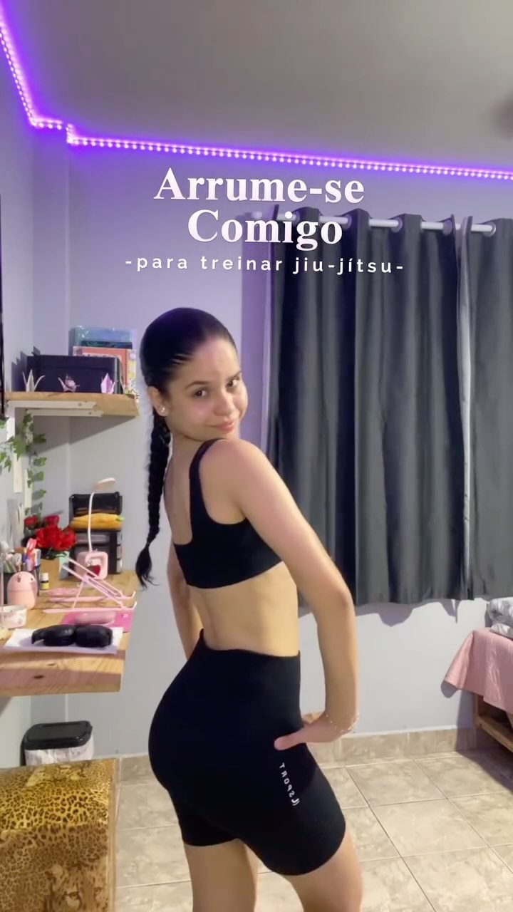 Instagram post by @thaisss_lopesss for BOLD SNACKS. Caption reads: Arrume-se comigo🥋🤍
.

.

.

.
.
#jiujitsu....