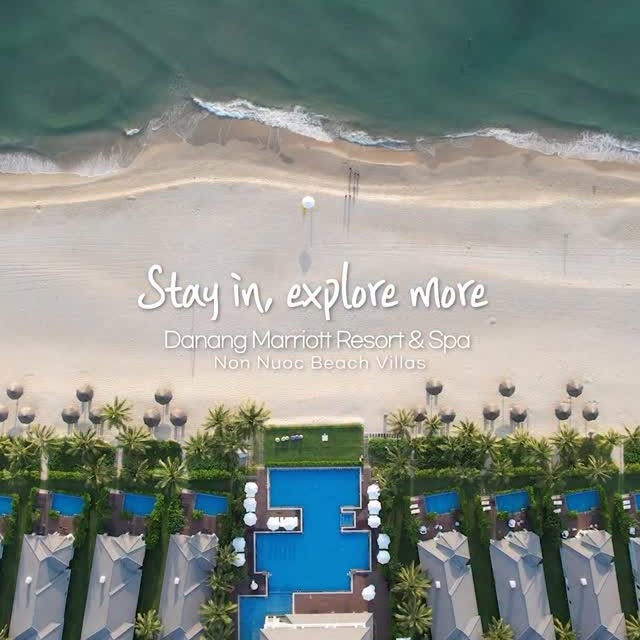 Instagram post by @hjkim_amelia for Marriott Bonvoy. Caption reads: Stay in, explore more! 
리조트 밖은 위험해!

열무와 함께 했던 다낭....