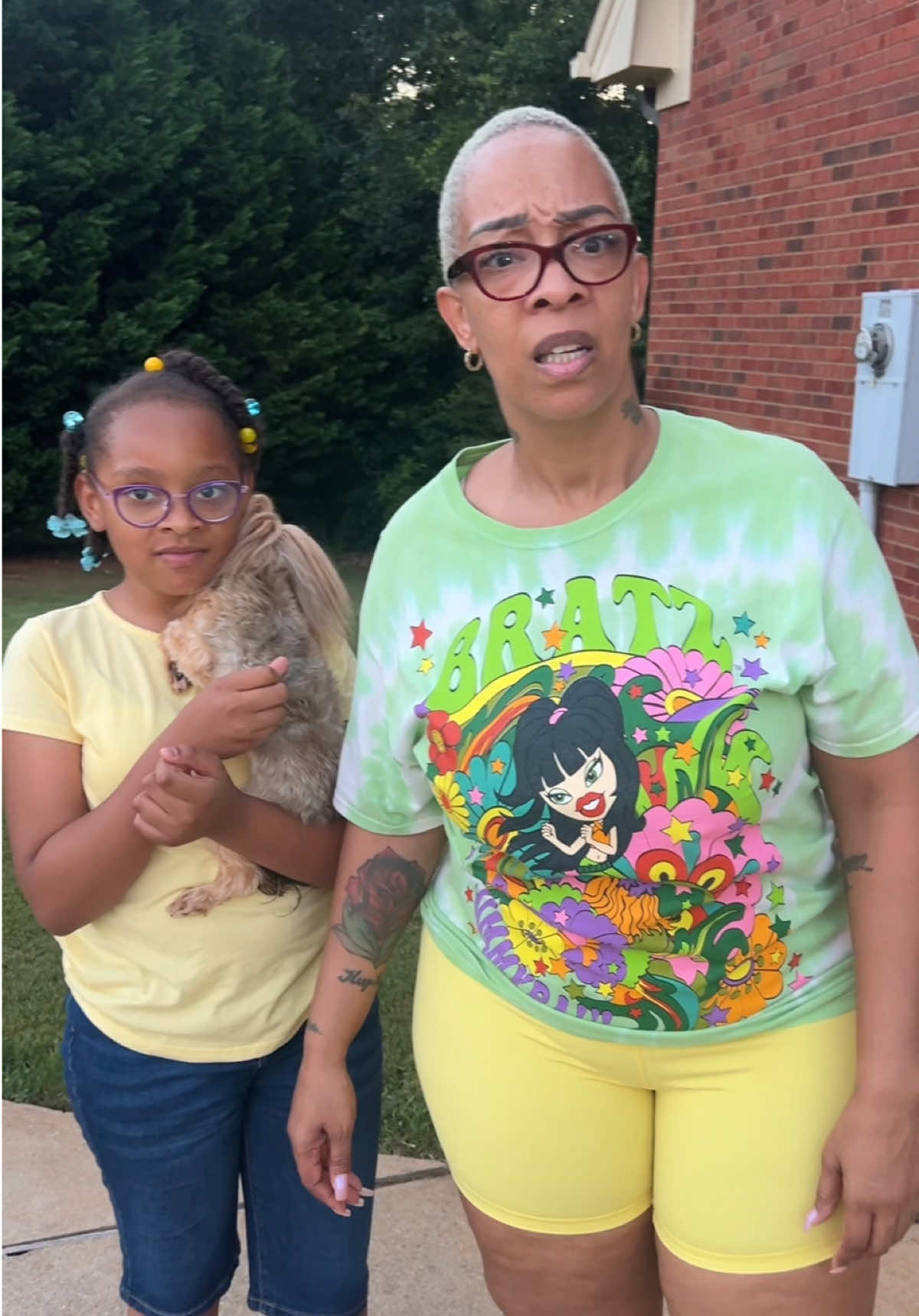 TikTok post by @montezwilson for Zdeer. Caption reads: I almost had to give my neice a tipod but @Zdeer....