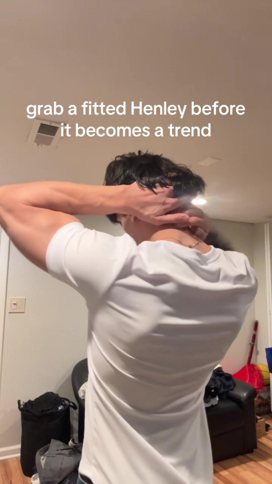 TikTok post by @z06qlain for JMIERR. Caption reads: [...] if you don’t know what size to get @jmierr....