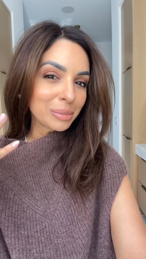 Instagram post by @heynasreen for IT Cosmetics. Caption reads: [...] not going to want to miss this one 👀....